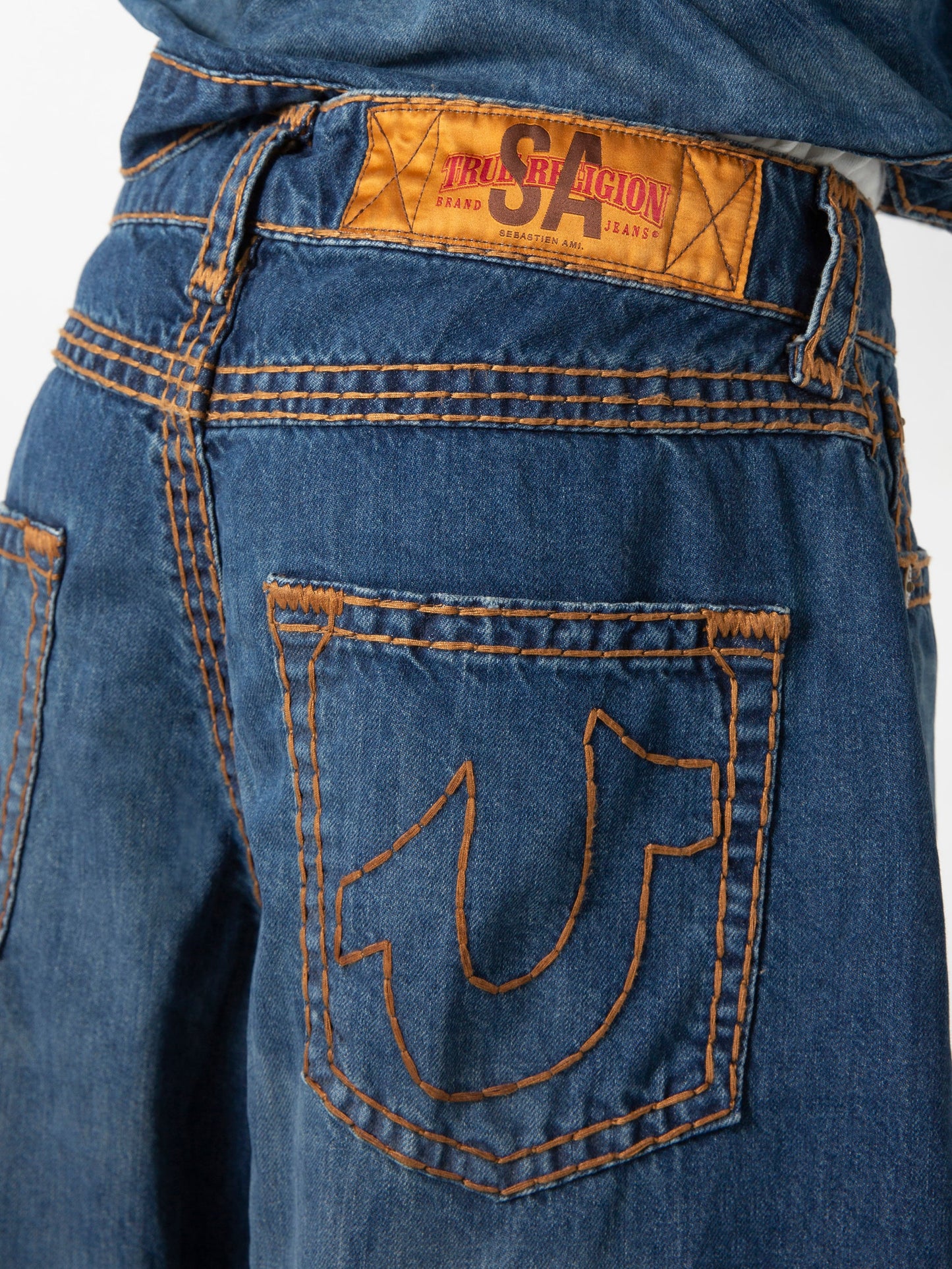 WARPED JOEY JEANS